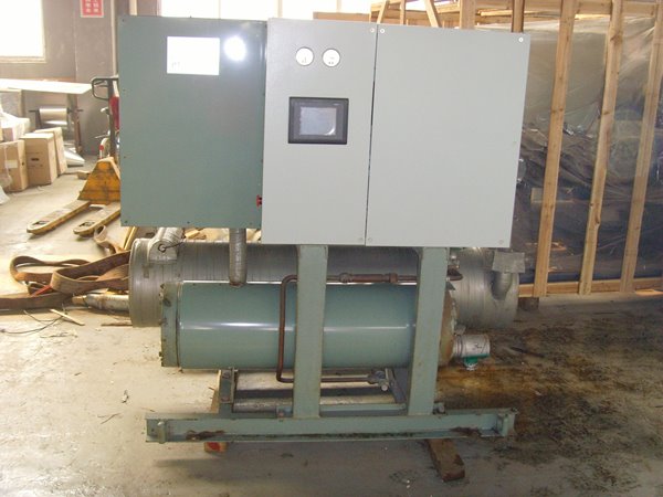 叉河镇酒店中央空调不停机清洗方法介绍